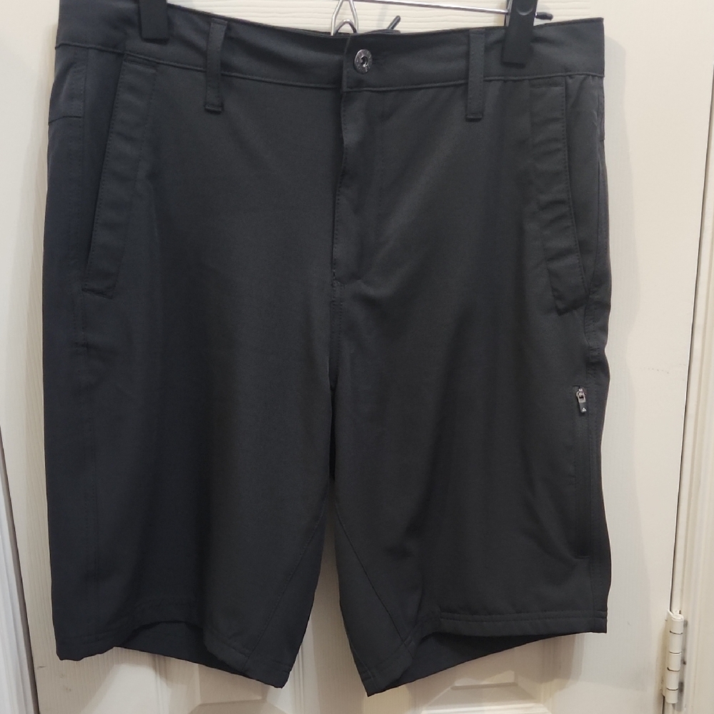 Gerry Weber Black Flat Front Chino Shorts